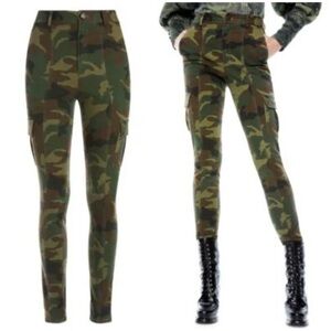 Alice + Olivia Keith Slim Camouflage Cargo Pants Ankle Zip Camo Utility size 8